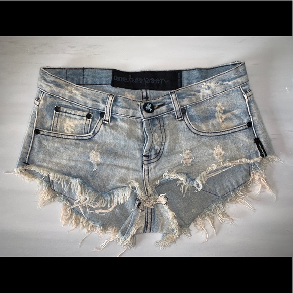 One Teaspoon destroyed denim festival shorts (26)